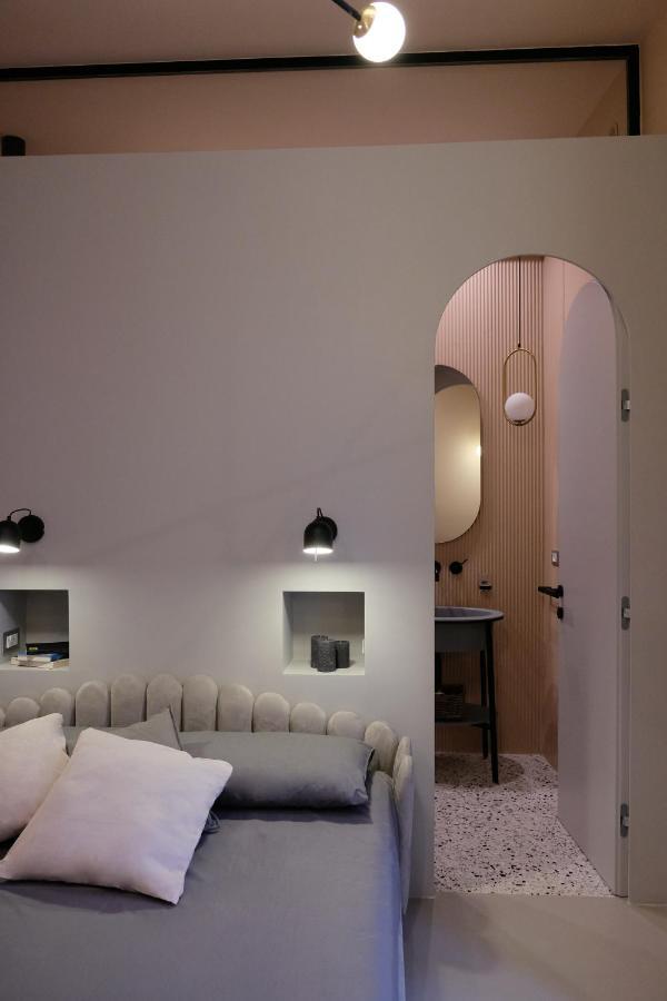 Luciani 33 Luxury Rooms Salerno Exterior photo