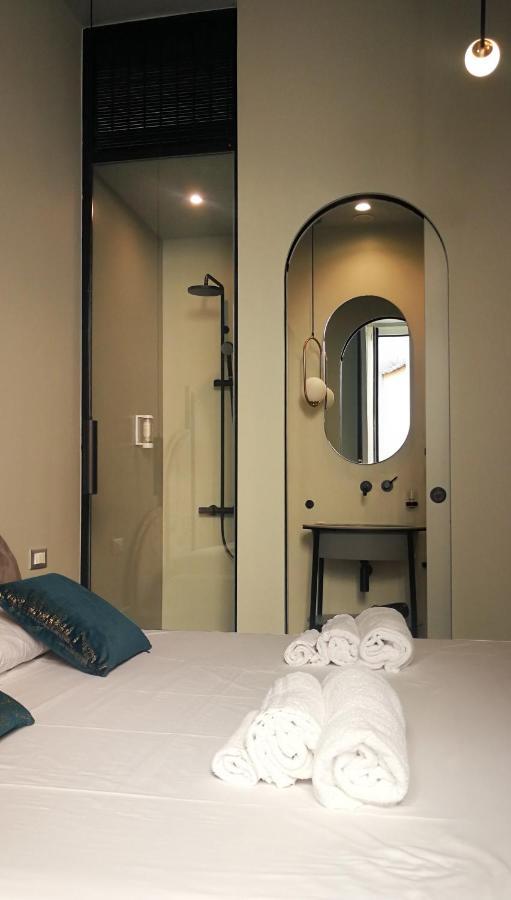Luciani 33 Luxury Rooms Salerno Exterior photo